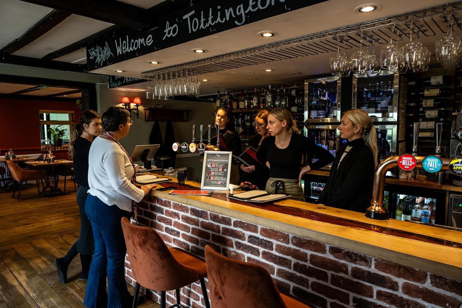 Tottington Manor Hotel Henfield Экстерьер фото
